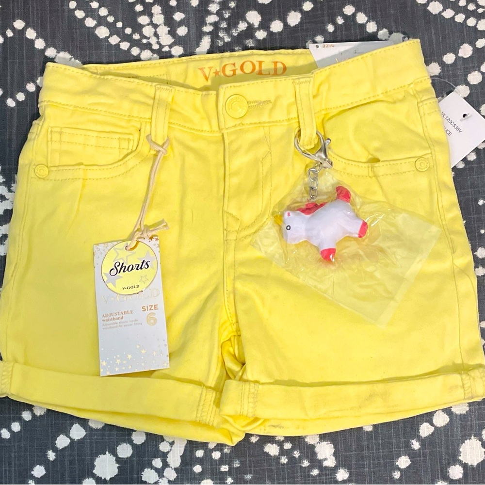 V Gold Girls Shorts- NWT- size 6